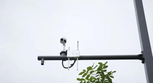 智慧燈桿與無人駕駛車輛“對(duì)話”！南沙助力自動(dòng)駕駛混行政策落地